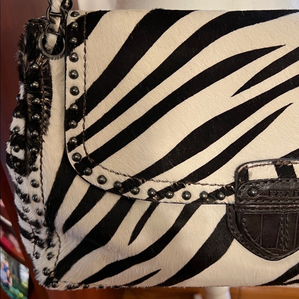 NEW PRADA Zebra print studded calf leather bag - Picture 4 of 12